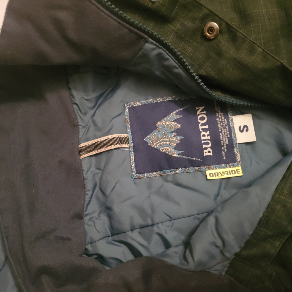 BURTON snow jacket